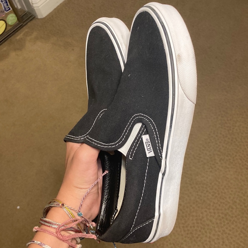 black vans size 7